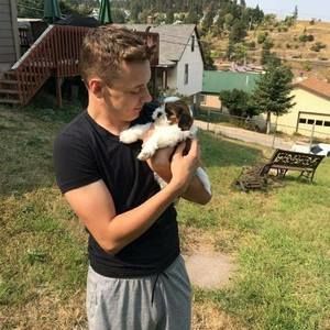 Meet your Posher, Zachary